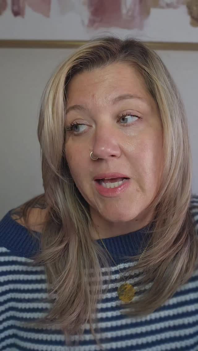 Instagram post by @lyndseydotw for What Do You Meme. Caption reads: If only I had real friends to play this with 🤣🤣....