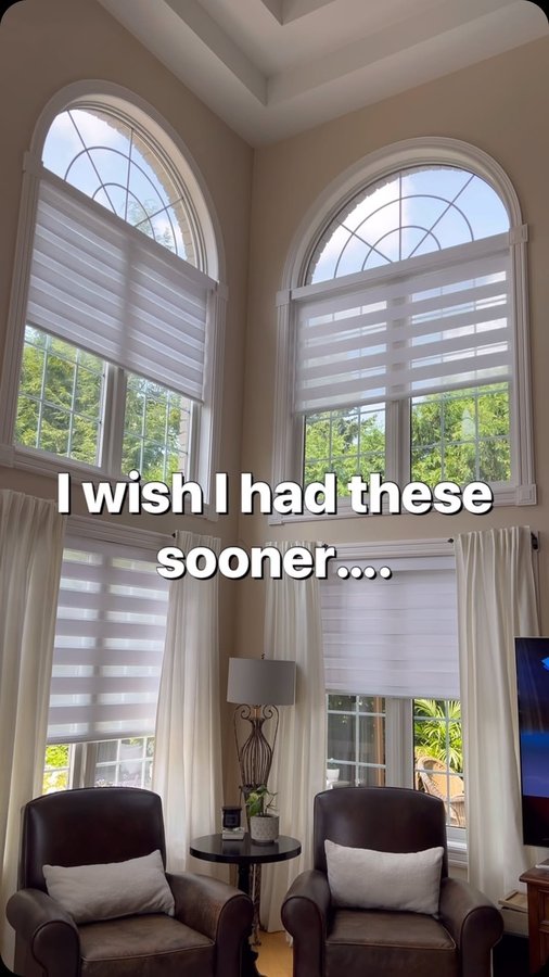 Instagram post by @thefurnitureguyyy for Yoolax Smart Blinds. Caption reads: [...] and I’ll DM you a link to the....