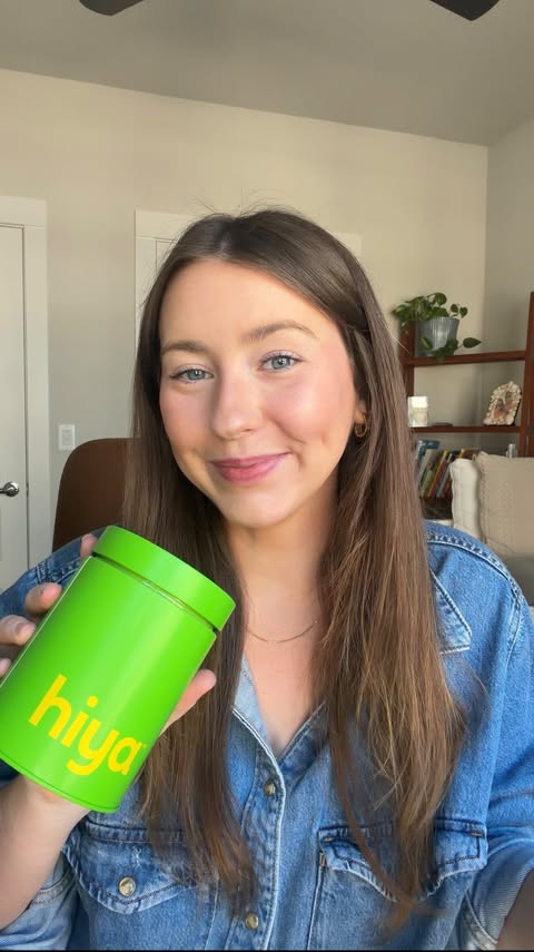 Instagram post by @the.pediatric.dietitian for Hiya. Caption reads: [...] on a fiber supplement! Partnering with....