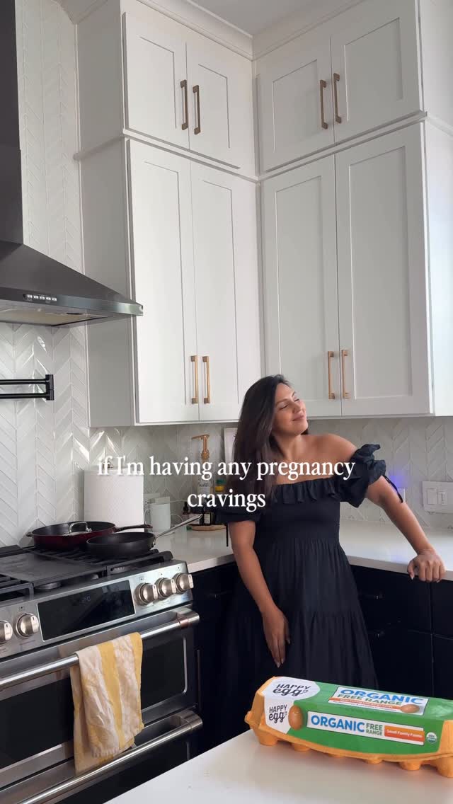 Instagram post by @sabrinamolu for Happy Egg. Caption reads: Pregnancy cravings? For me, they always circle....