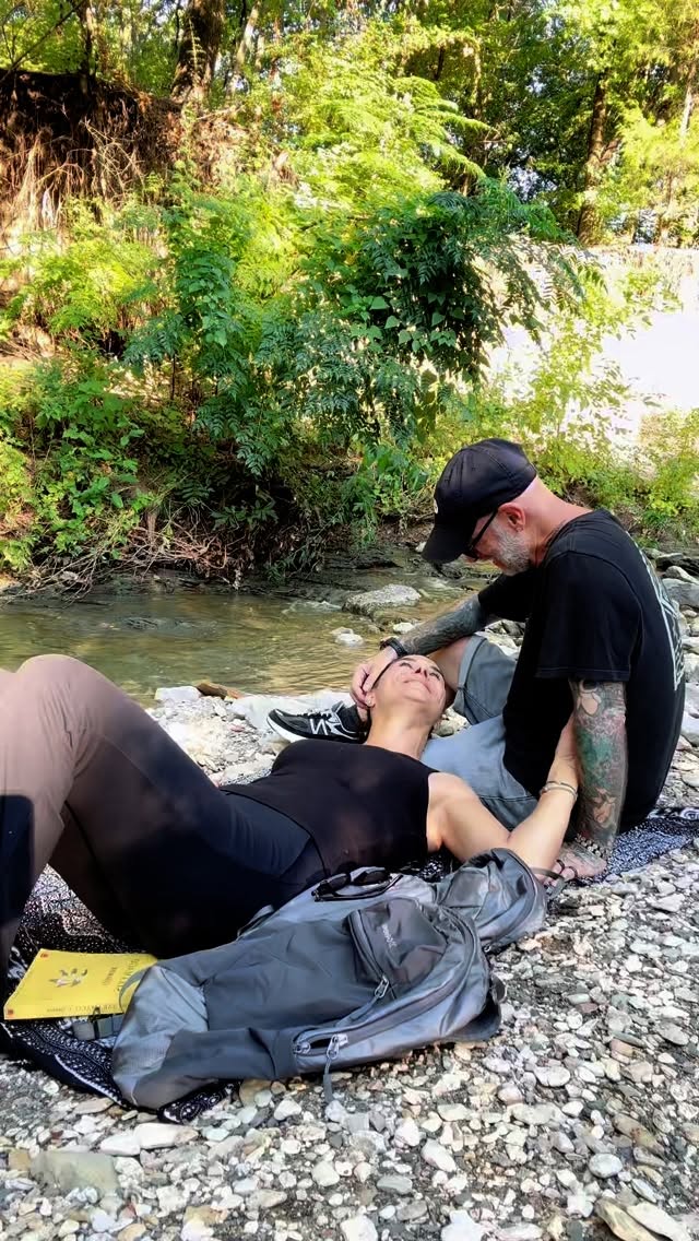 Instagram post by @ugcderyadoes for G4Free. Caption reads: Two bags, two adventures 🎒✨
One for me, one for....