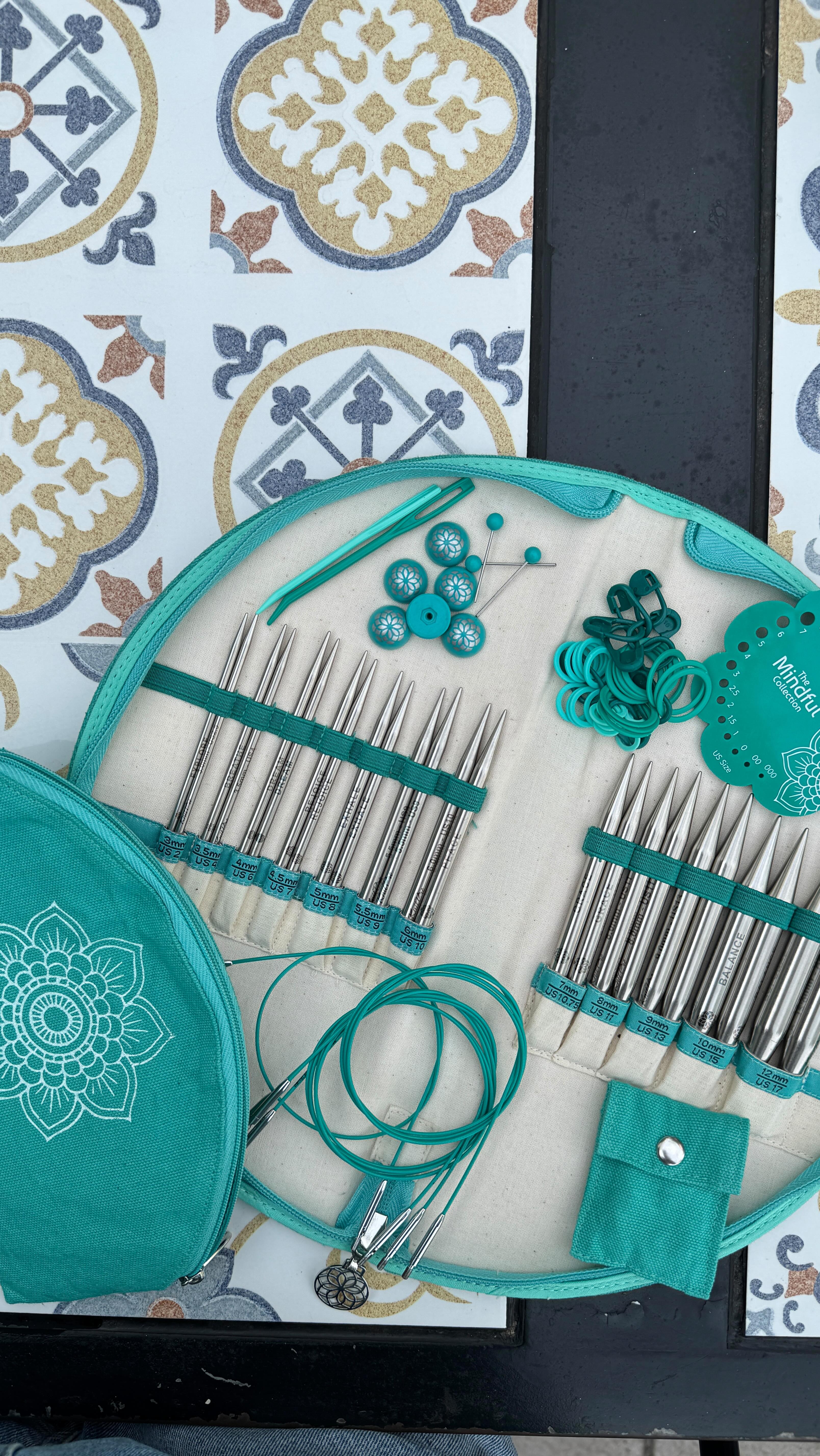 Instagram post by @artbhitec for KnitPro. Caption reads: LUCKIEST GIRL EVER AAAAAH 🥹🩵 this is such a....