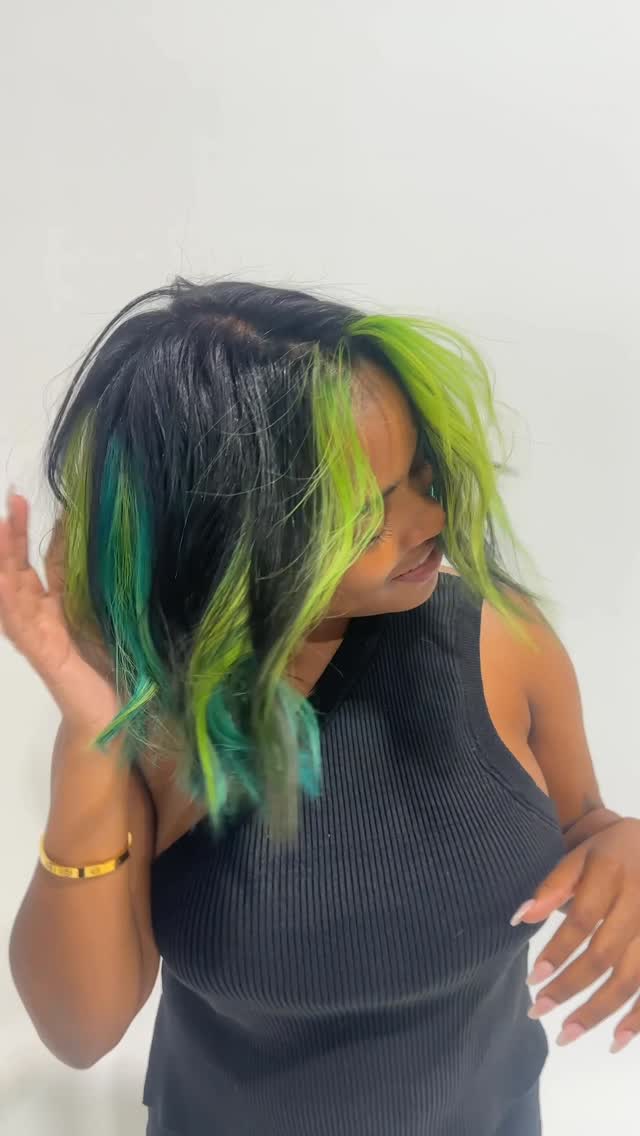 Instagram post by @dereqc for Wella Professionals. Caption reads: What happens when AI meets a colorist? This. 💚💙....