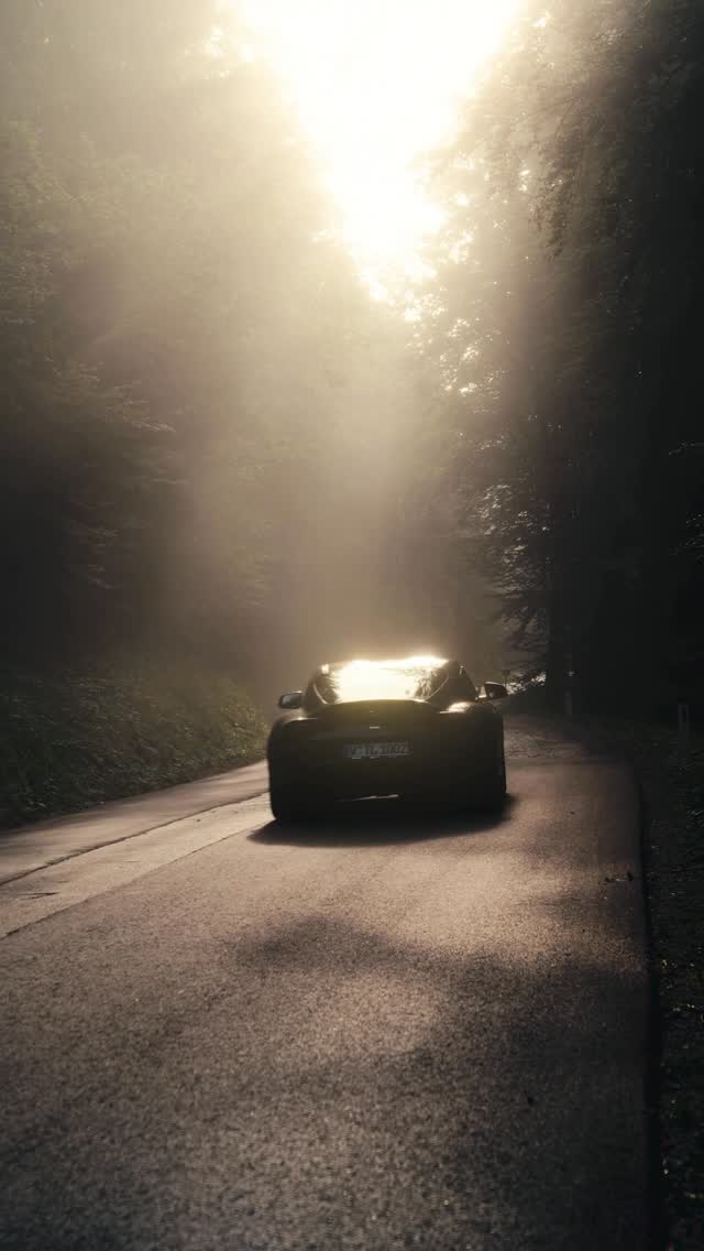 Instagram post by @danielpetermedia for Continental Reifen. Caption reads: A Roadtrip with a Filmmaker 🎬🚗
Thanks....