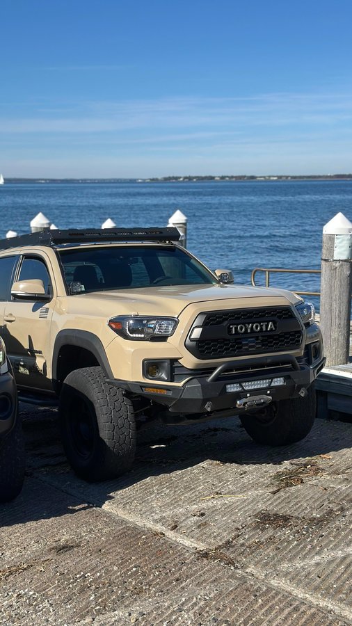 Instagram post by @ri_taco for OPT7 Lighting. Caption reads: [...] “RITACO” Free Shipping @opt7lighting....