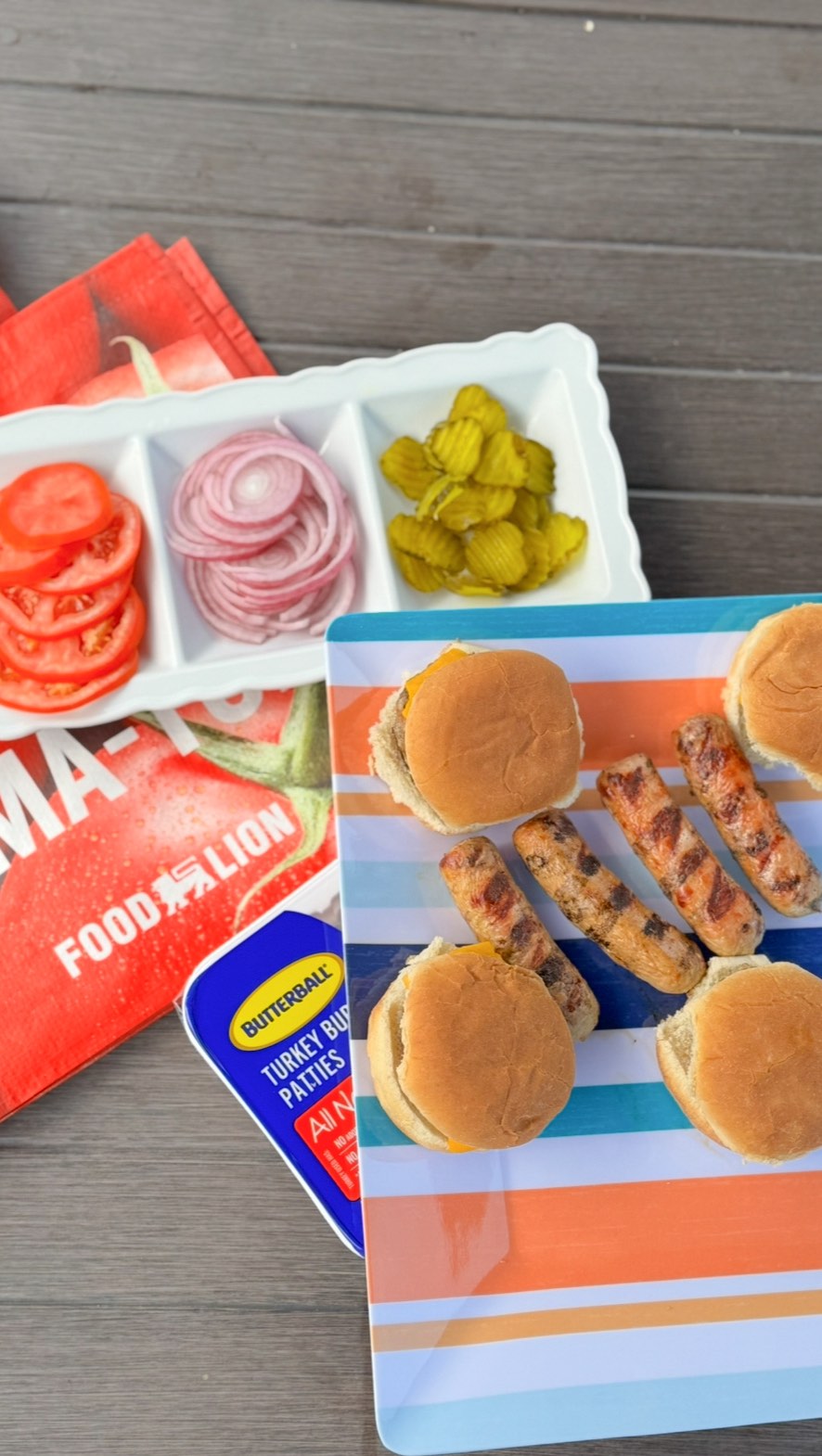 Instagram post by @dunnfamilyfun for Food Lion. Caption reads: #sponsored Head with us to our local @foodlion to....
