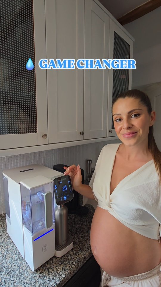 Instagram post by @carlahumphrey for Milky Plant. Caption reads: My new kitchen essential is here! 

The Watery....