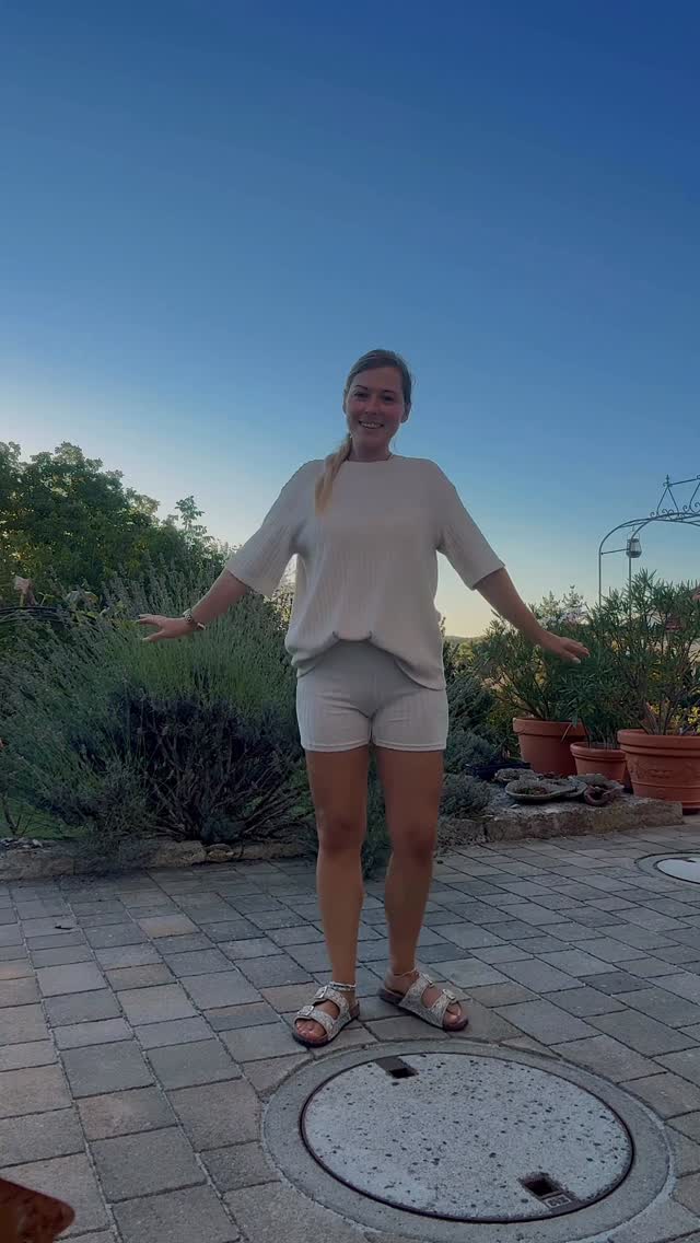 Instagram post by @fashionkitchen for LIKEtoKNOW.it. Caption reads: [...] PS: dafür brauchst du die @liketoknow.it....