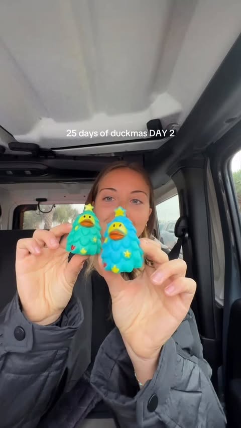 Instagram post by @jennaliveswell for Jeep. Caption reads: this makes me toooooo happy 🦆 

#jeep #jeepducks....