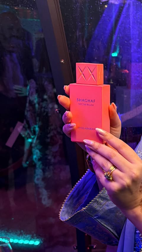 Instagram post by @glambyghiz for Swiss Arabian. Caption reads: [...] of the new spring fragrances by....