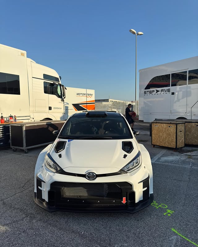 Instagram post by @giovannitrentin1 for Sparco. Caption reads: [...] , @mtracing.it @scuderia_movisport....