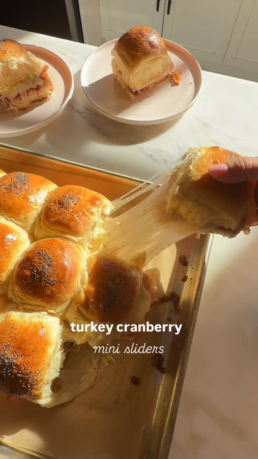 Instagram post by @acozykitchen for Sargento. Caption reads: #SargentoPartner Family-owned and all about real,....