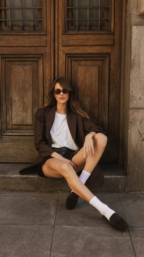 Instagram post by @pietrapf for Calzedonia. Caption reads: [...] sem pressa e aproveitar cada momento.....