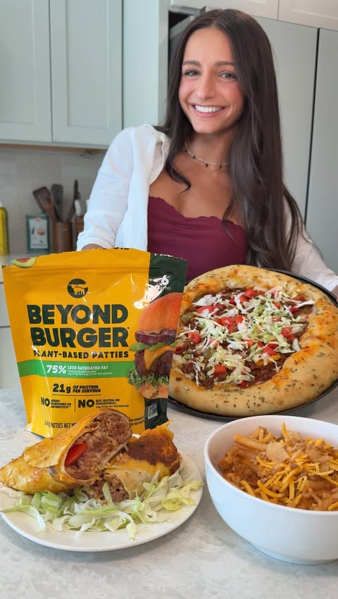 Instagram post by @myveganlady for Beyond Meat. Caption reads: [...] 👀 i challenged myself to turn the....