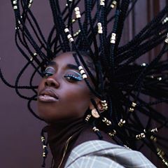 Instagram post by @acetee for Manhattan. Caption reads: The Eyeliner is giving me life 🎷
thanks to....