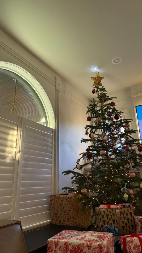 Instagram post by @balockaye.h for Saint James Iced Tea. Caption reads: Making Christmas unforgettable with....