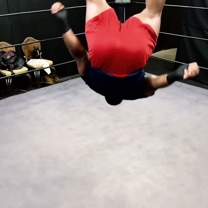 Instagram post by @_tysonwwe for Timberland PRO. Caption reads: [...] possible. #brickbybrick

POWERED BY....