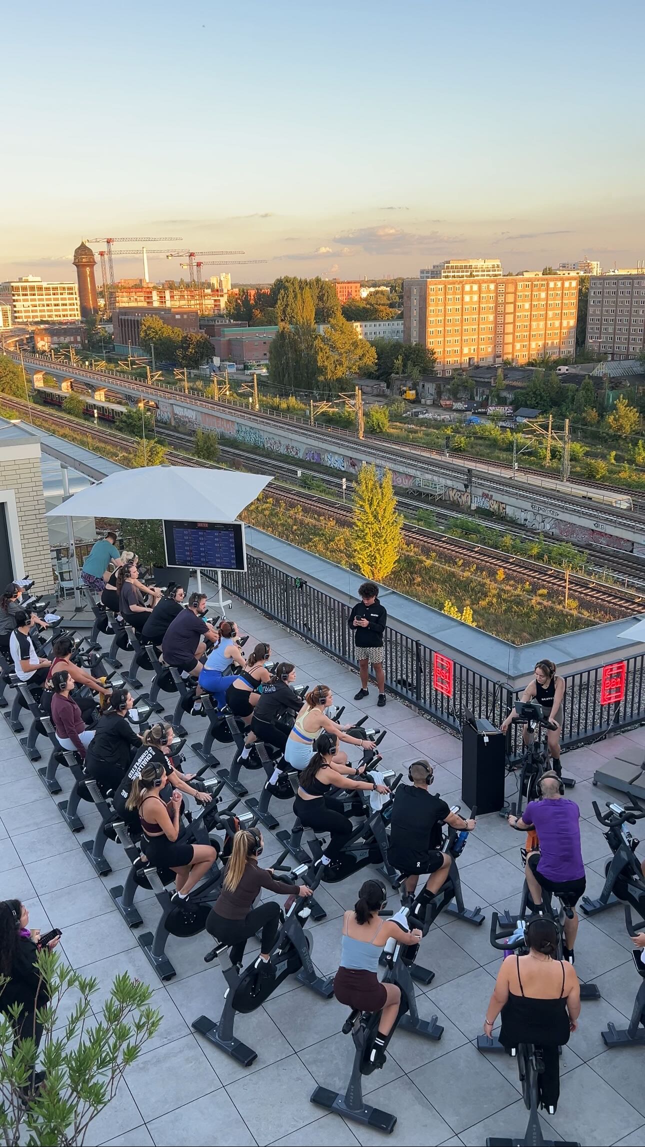 Instagram post by @beat81 for Braineffect. Caption reads: Still not over our rooftop ride event with....