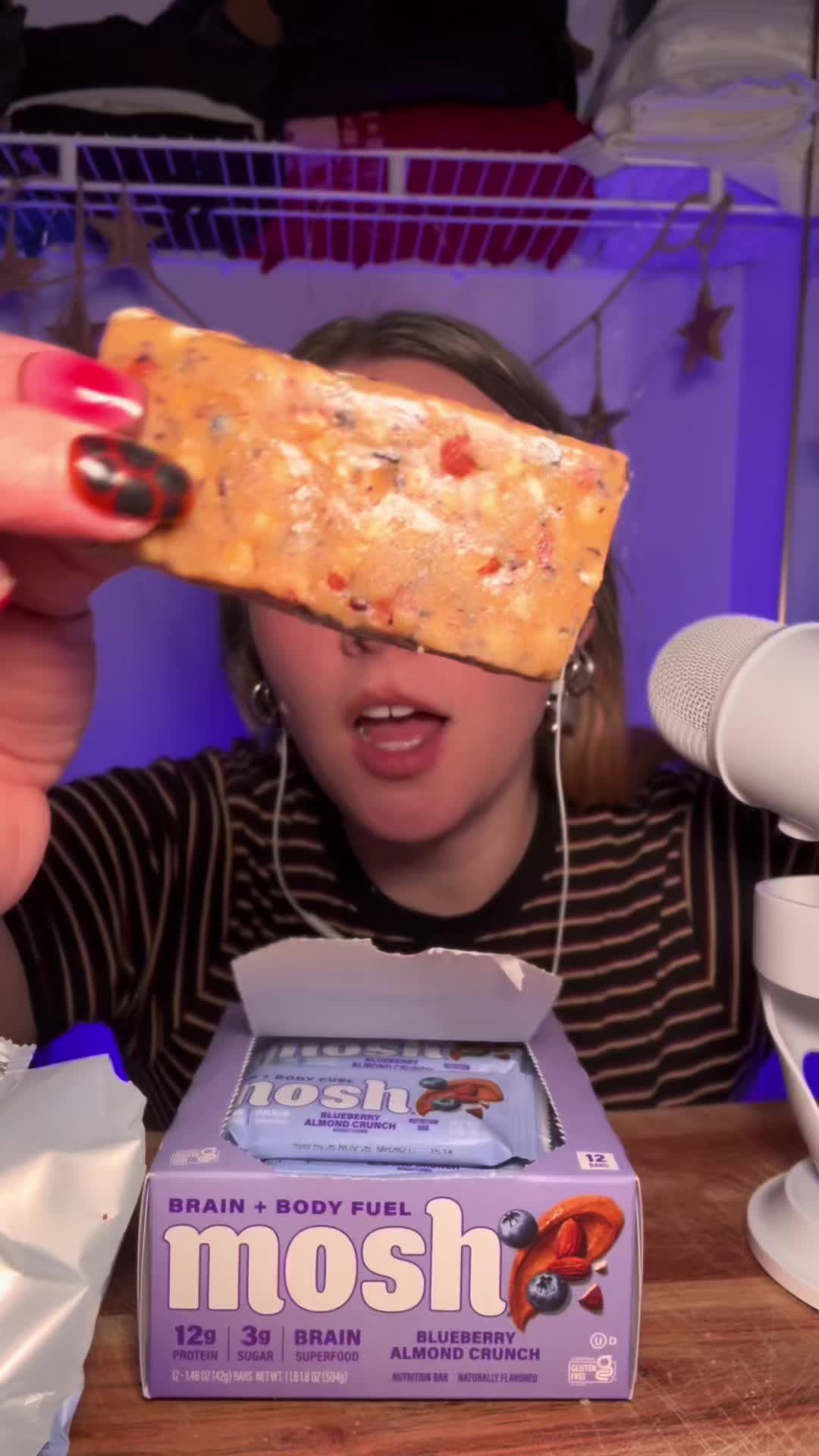 TikTok post by @jessamina.eats for MOSH. Caption reads: Let’s try blueberry almond crunch Mosh bars but....