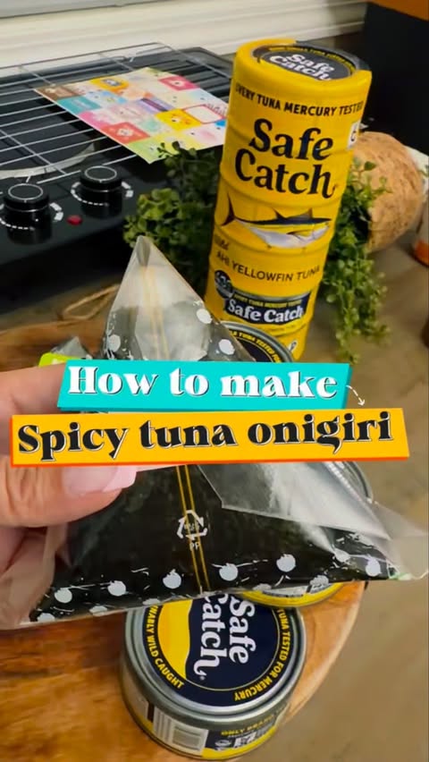 Instagram post by an influencer for Safe Catch. Caption reads: [...] This 5 minutes recipe with @safecatchfoods....