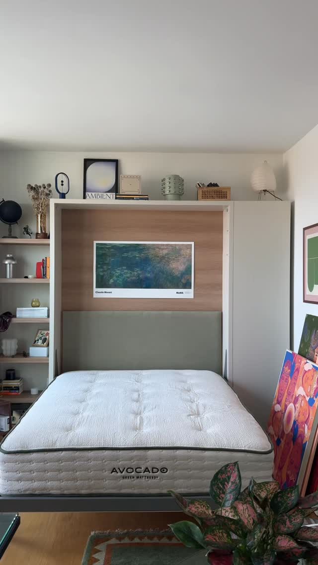 Instagram post by @lejoshhome for Avocado Green Mattress. Caption reads: 😴 Hot sleeper? Same. That’s why I switched to the....