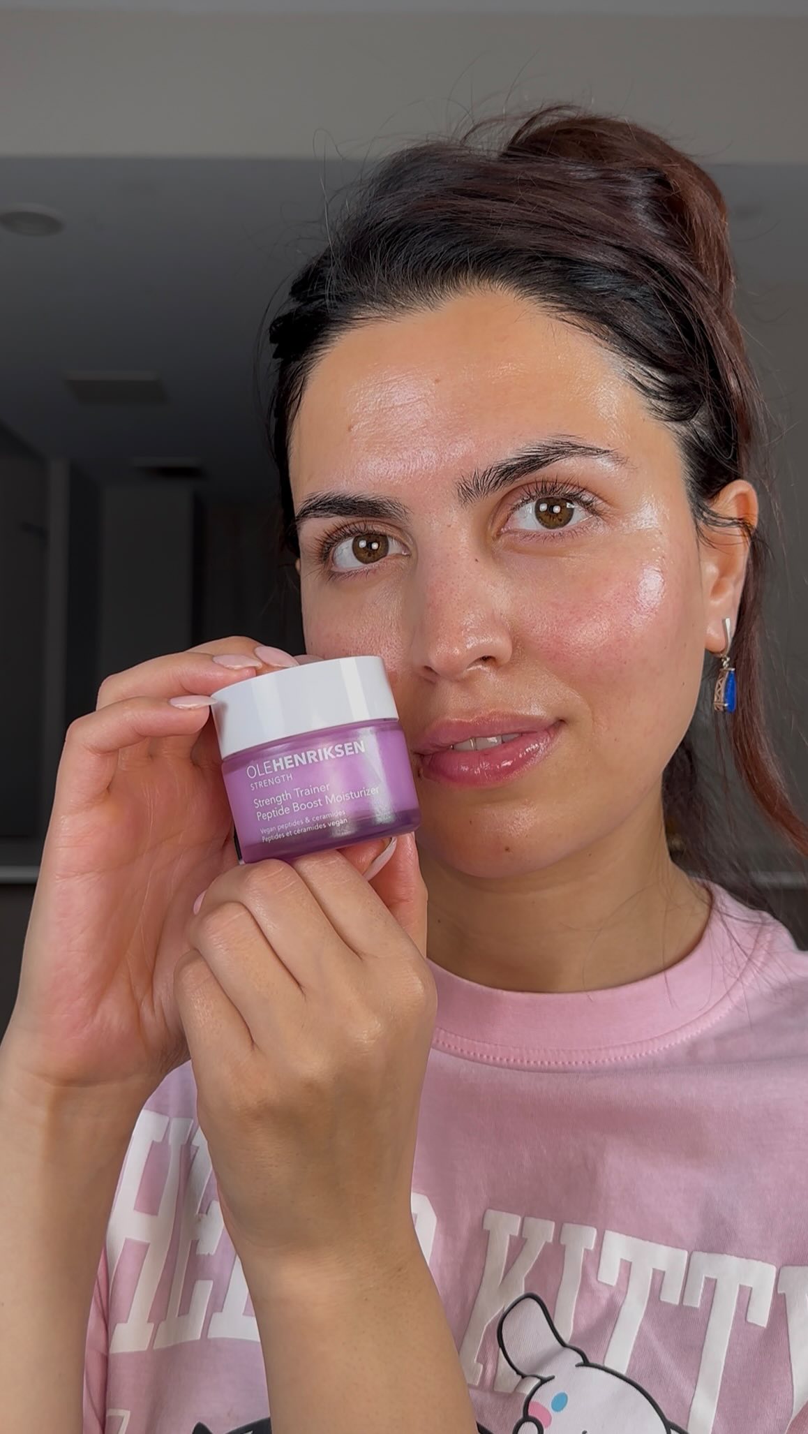 Instagram post by @maryam.khorami for OLEHENRIKSEN. Caption reads: Strength Trainer Peptide Boost....