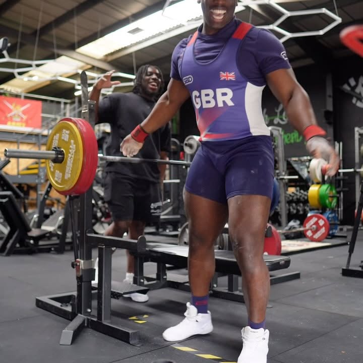Instagram post by @timiogunfowokan for VQ FIT. Caption reads: i told you 

#reels #explorepage #gym....