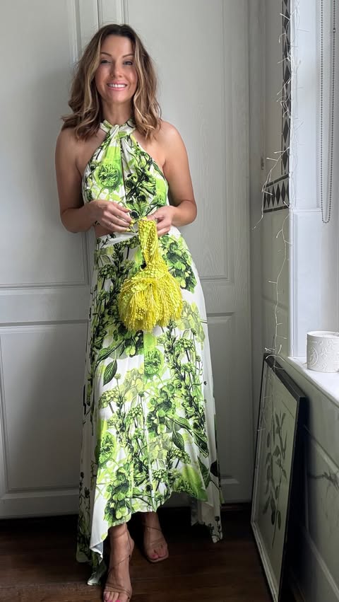 Instagram post by @sparkleandthread for Karen Millen. Caption reads: I’m off to Ladies’ Day at Henley Regatta this week....
