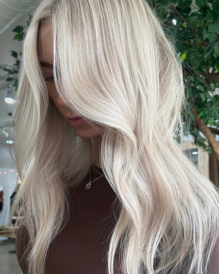 Instagram post by @hairbyrachelsage for Framar. Caption reads: [...] with amazing goodies from our sponsors....
