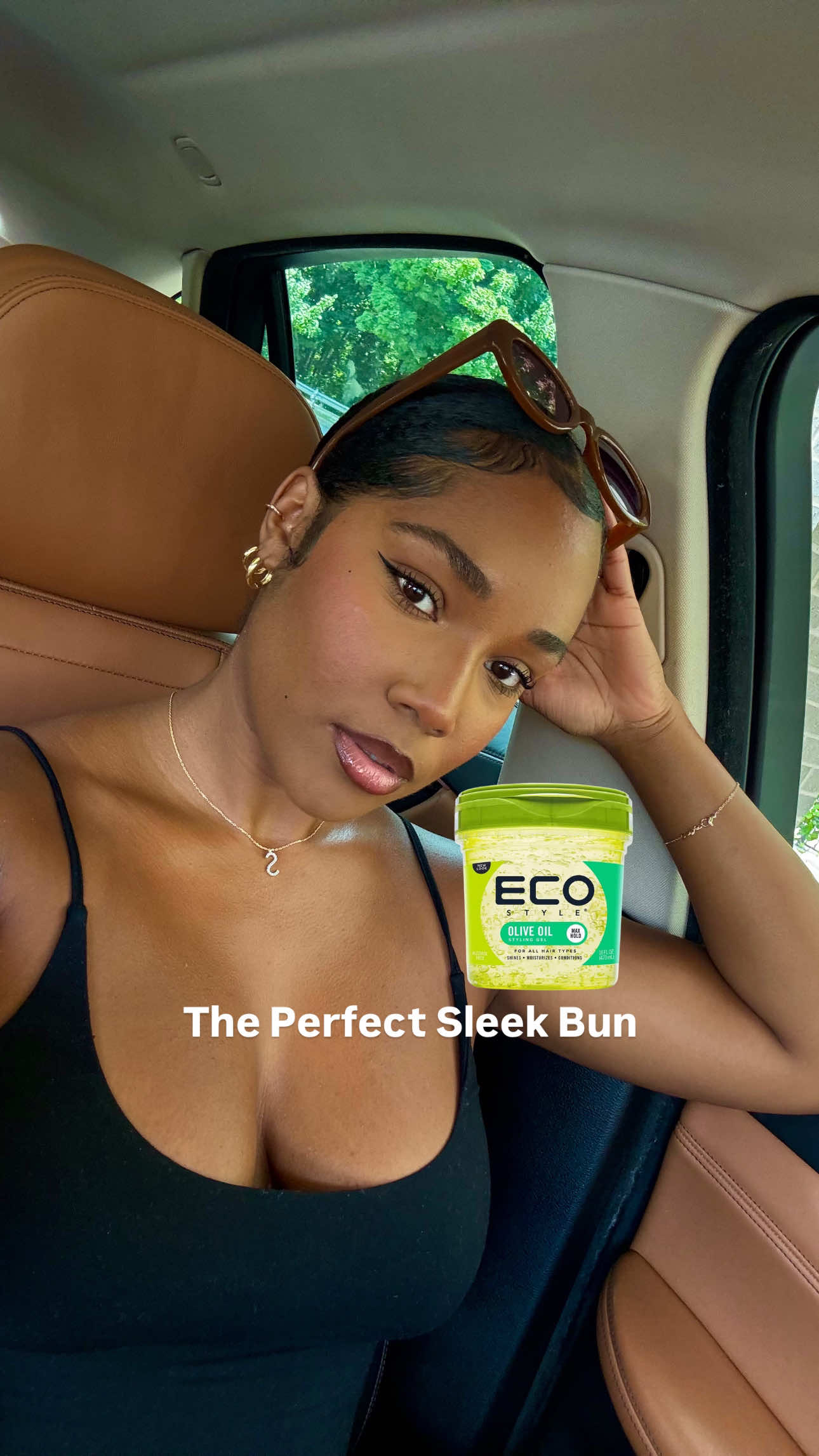 TikTok post by @sharaepalmer__ for ECO Style. Caption reads: [...] pressed for time. The green olive oil @Eco....