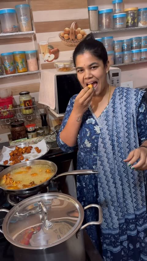 Instagram post by @anjithasworld for The Indus Valley. Caption reads: THE INDUS VALLEY🤩💚
*Best Deal of the Year –....