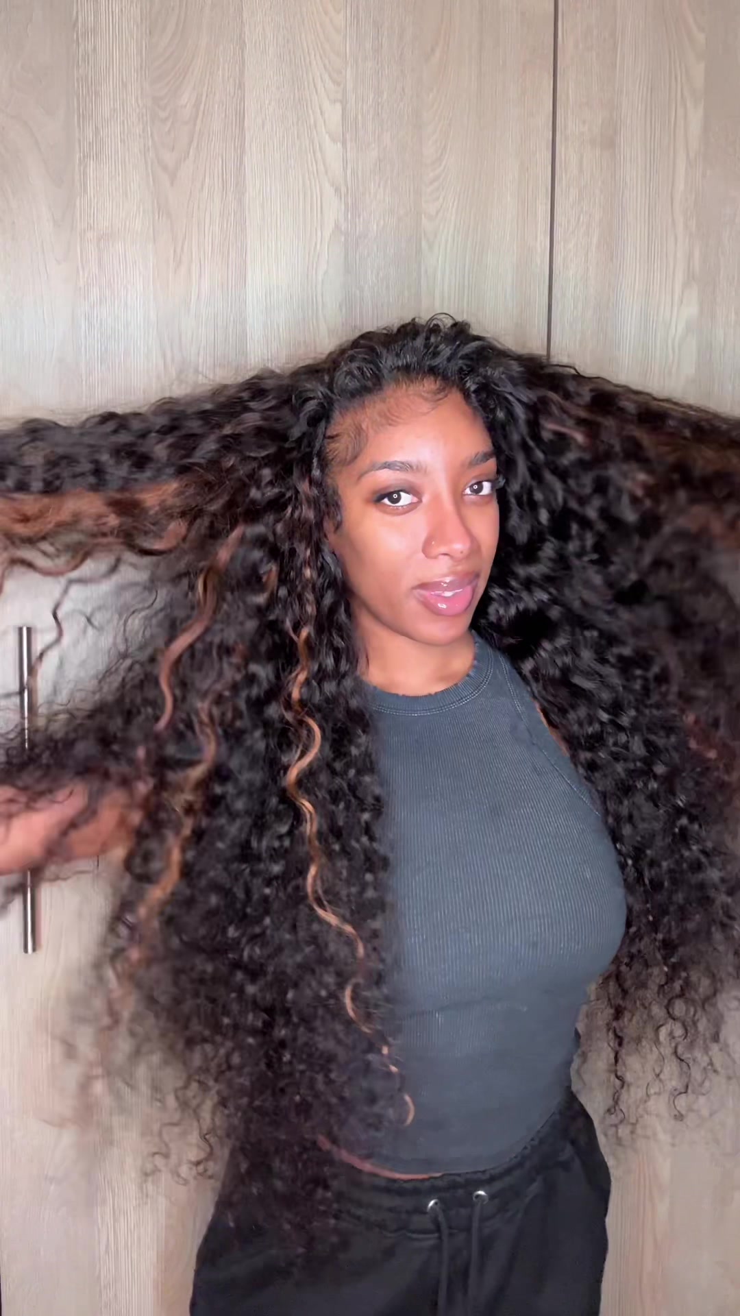 TikTok post by @icnissue for Ashinehair. Caption reads: [...] usinf Deep Curly Bundles from....