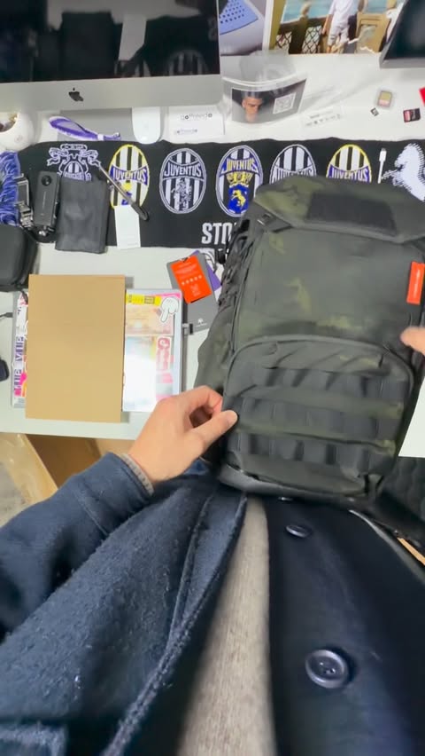 Instagram post by @goffreedoo for PGYTECH. Caption reads: Thank you @pgytechglobal 🎁 My fav color ✅ #new....