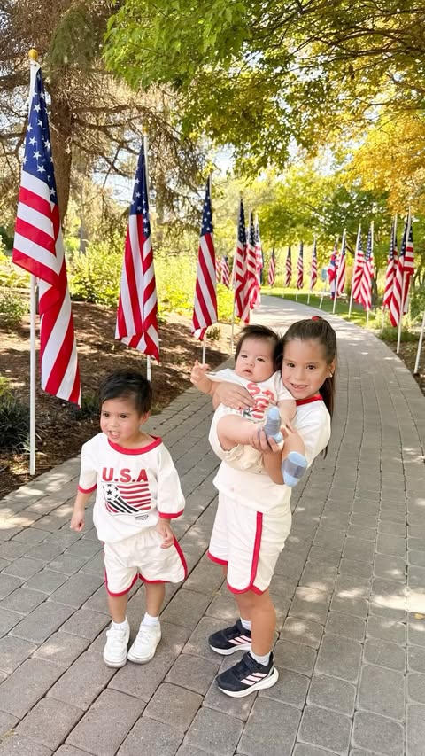 Instagram post by @giordanaraceli for Miniolie. Caption reads: [...] these cute 4th of July outfits from....