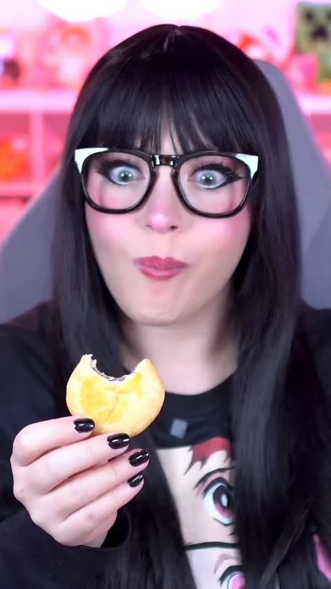 Instagram post by @letsplaykittyy for TokyoTreat. Caption reads: [...] to receive $5 off your first #TokyoTreat box....