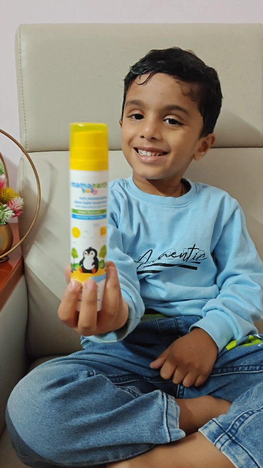 Instagram post by @amma_nanna_boys for Mamaearth. Caption reads: Baby rich moisturiing ultra light....