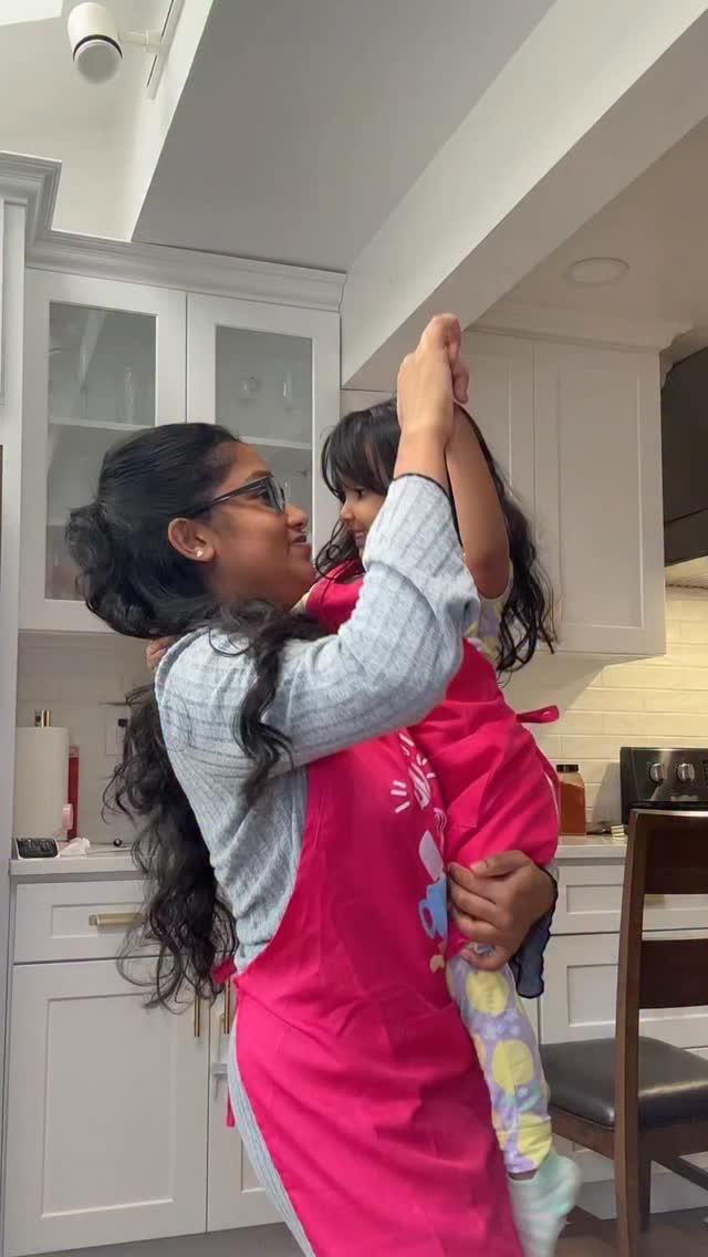 Instagram post by @todaywithtonyasingh for COSORI. Caption reads: Quick and easy lunch. With this method, I get the....