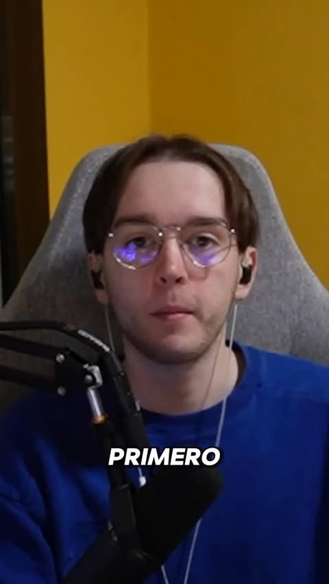 Instagram post by @rxiirl for Logitech G. Caption reads: MUCHAS GRACIAS @logitechg 
#ad #rl #longvideos....