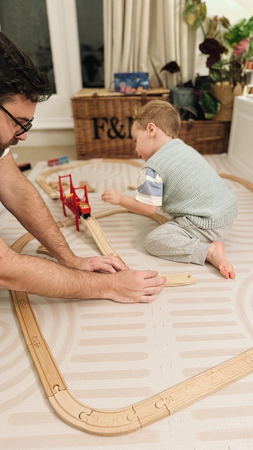 Instagram post by @canderamundo for Toddlekind. Caption reads: @toddlekind 20% off Sitewide! 🫶🏼Our playmat =....