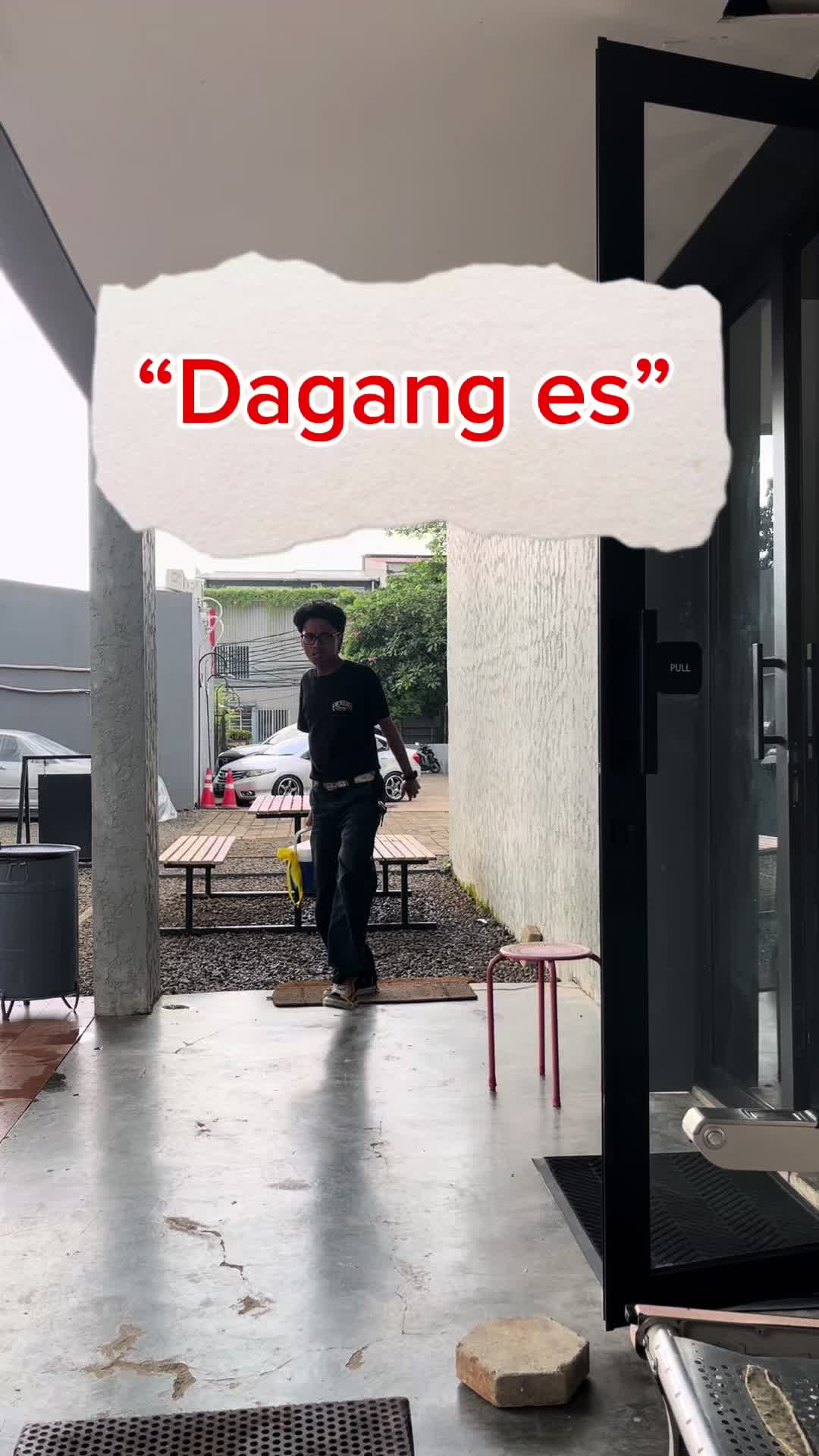 TikTok post by @marah2mulu for Garnier Indonesia. Caption reads: Nyobain yang seger2 Garnier Super UV Cooling....