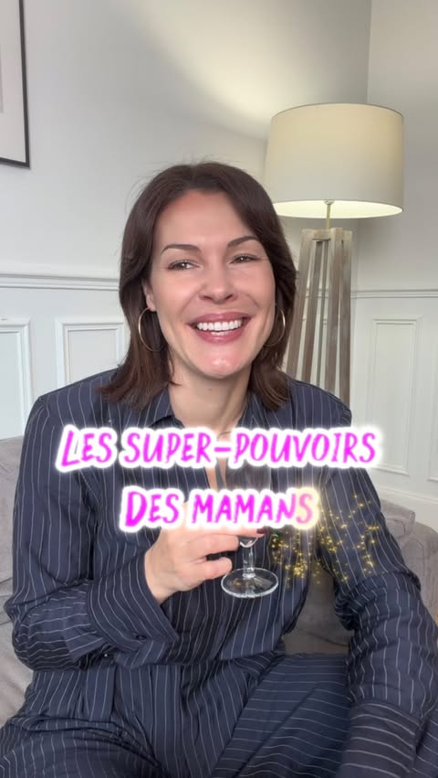 Instagram post by @lesfollesfurieuses for Wecasa France. Caption reads: Et oui, même les super-héros ont besoin d’aide !....