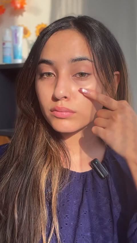 Instagram post by @skins_with_kay for Bepanthen. Caption reads: [...] exposes my skin like winter!! #ad Bepanthen....