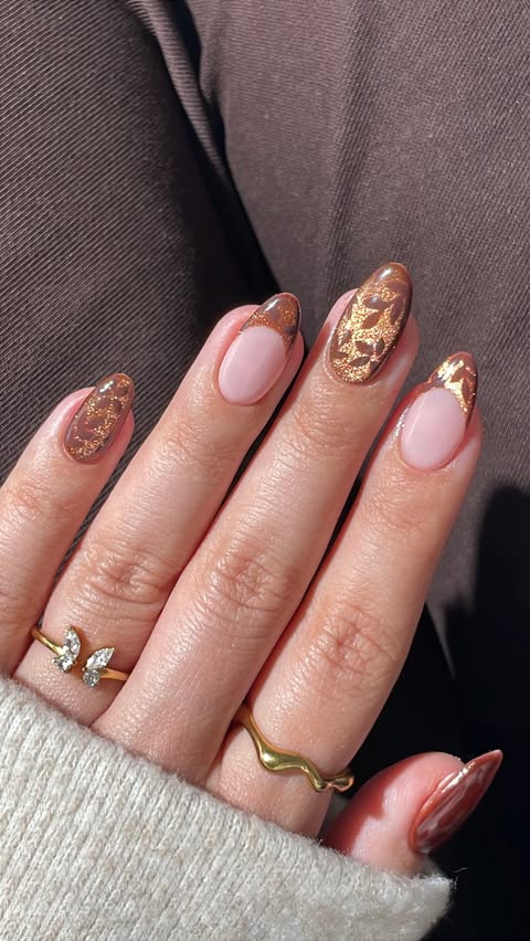 Instagram post by @simlynail for Beetles Gel Polish. Caption reads: [...] for sweater weather 🤎🍂🍁✨ using....