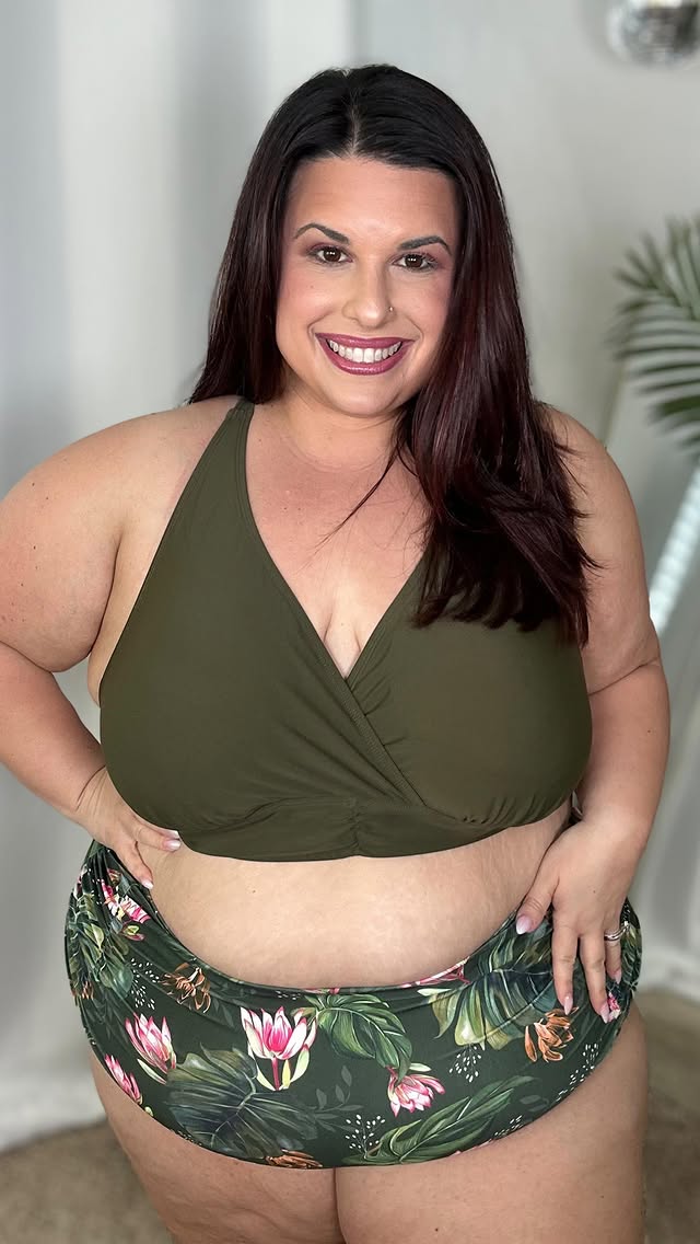 Instagram post by @jennifer_samantha_style for Hanna Nikole. Caption reads: Just because I am sharing it doesnt mean I am....