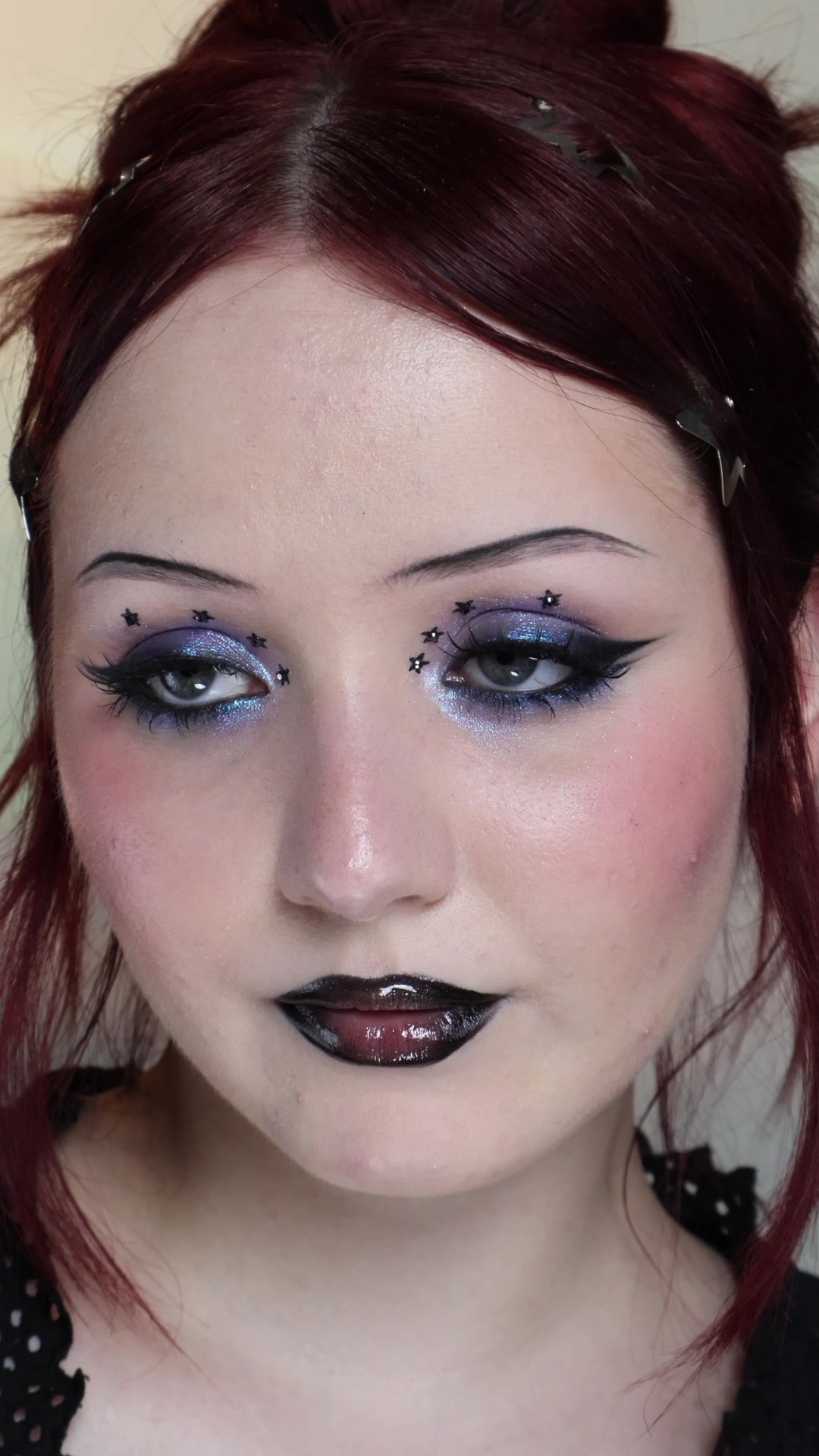 TikTok post by @roni4444ka for Kaleidos Makeup. Caption reads: [...] - multi gem pack "reflect"* @Kaleidos Makeup....