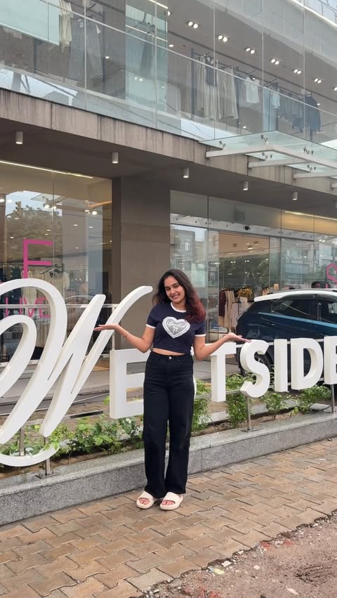 Instagram post by @prasiddhi.11 for Westside Stores. Caption reads: [...] in Delhi and shop at best prices!✨....