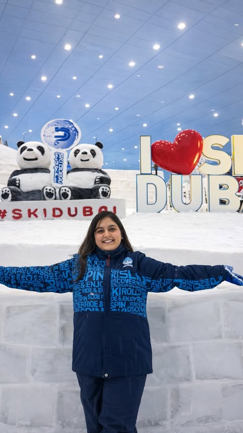 Instagram post by @lifestyleswithlaiba for Headout. Caption reads: [...] snowy escape at Ski Dubai via @headout —....