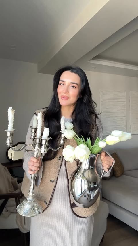 Instagram post by @busracitaak for ZARA. Caption reads: [...] kombinliyorum 😅🌷🕊️🤭 #reklam #hmhome....