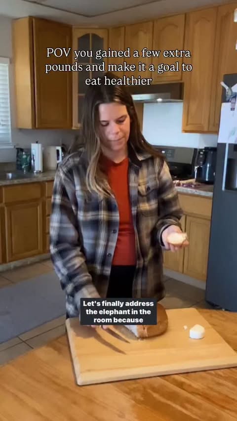 Instagram post by @diariesofacrunchymom for Hungryroot. Caption reads: #ad Let’s address the elephant in the room....