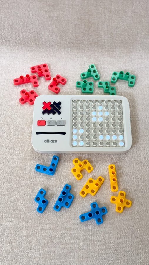 Instagram post by @ada_arthur_and_mummy for GiiKER. Caption reads: Ultimate mum hack 🧩

AD| If you’re looking to....